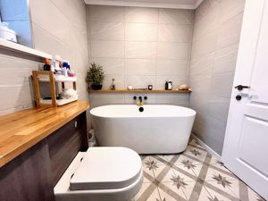 Photo 3- click for photo gallery